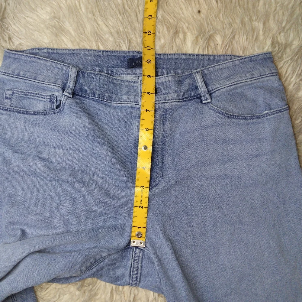 J. Jill Denim Bermuda Jean Stretch Shorts Size 6